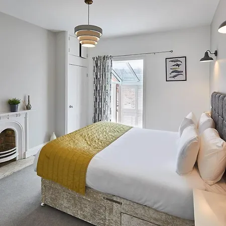 Host & Stay - One Mulgrave Place Whitby Extérieur photo