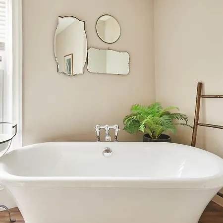 Host & Stay - One Mulgrave Place Whitby Extérieur photo