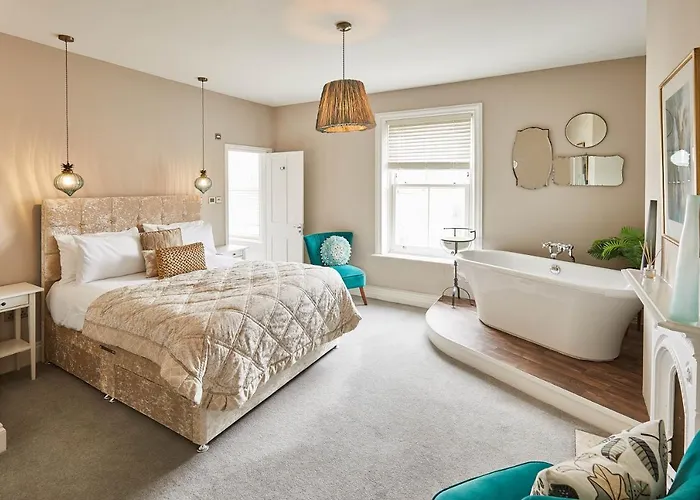 Host & Stay - One Mulgrave Place